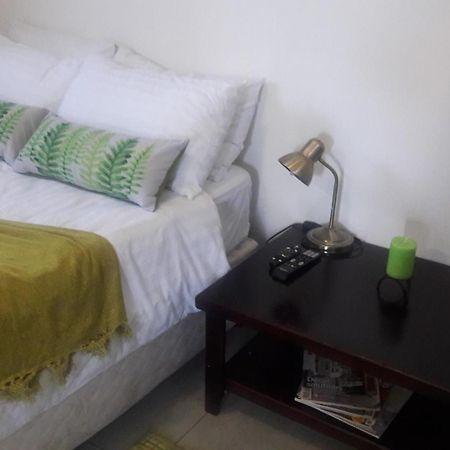 Self-Catering Studio, Unit 6 On Krupp Βίντχουκ Εξωτερικό φωτογραφία