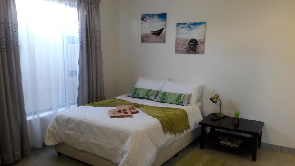 Self-Catering Studio, Unit 6 On Krupp Βίντχουκ Εξωτερικό φωτογραφία
