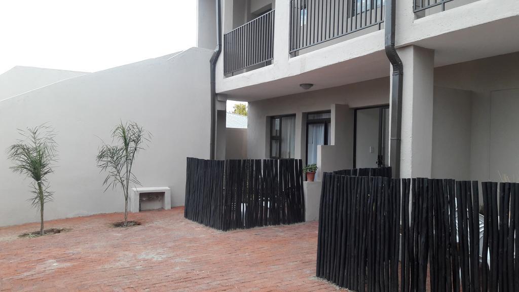 Self-Catering Studio, Unit 6 On Krupp Βίντχουκ Εξωτερικό φωτογραφία
